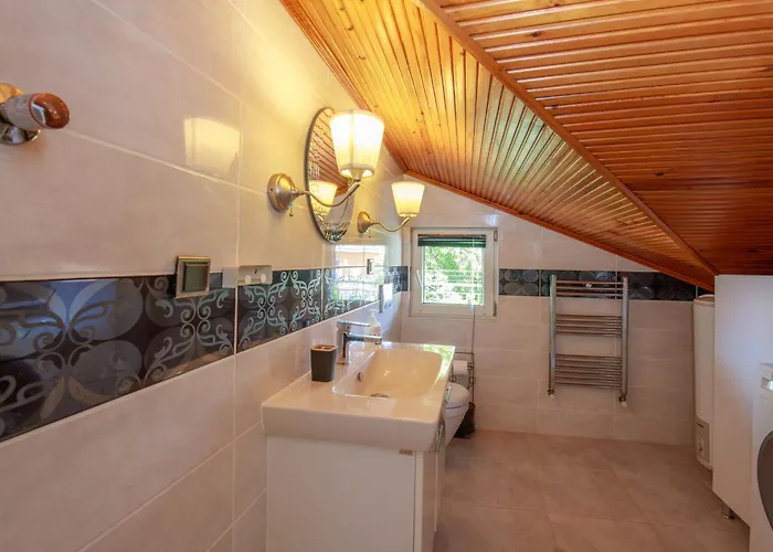 Villa Atlas *